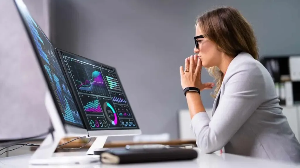 KPI Dashboards and Reporting in Aged Care: Tracking and Enhancing CX Success